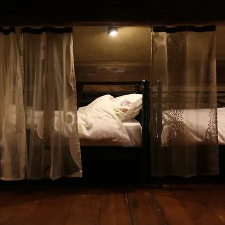 بيت للعطل Trumpet House *